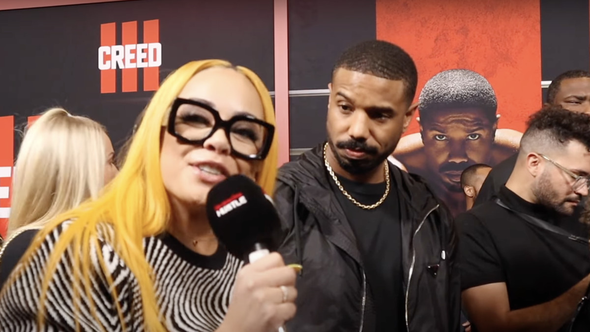 Michael B. Jordan appelle le journaliste du tapis rouge qui l'appelait