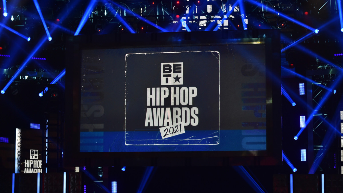 Here Are the Winners of the 2021 BET Hip Hop Awards | Complex