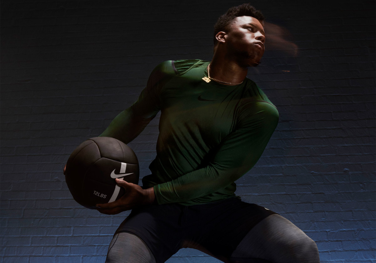 the iconic nike metcon