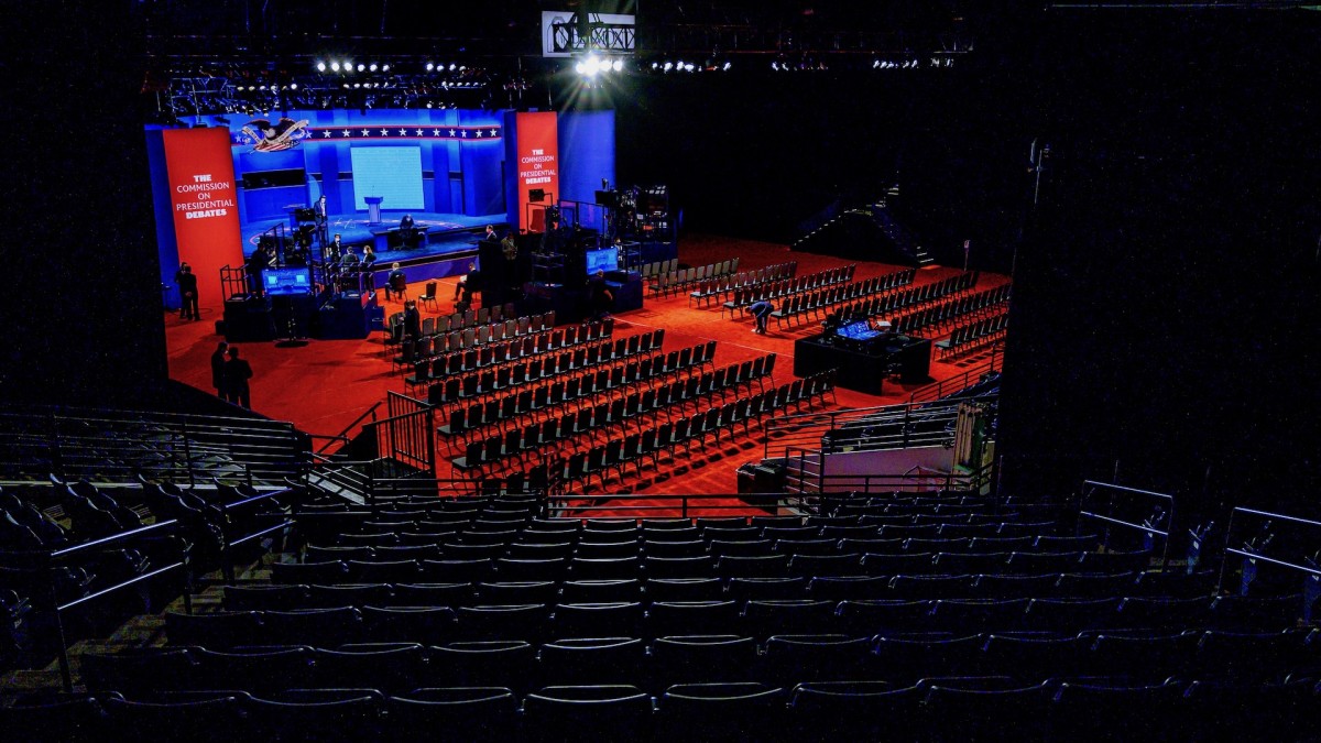 Watch Trump and Biden Square Off in the Final 2020 ...