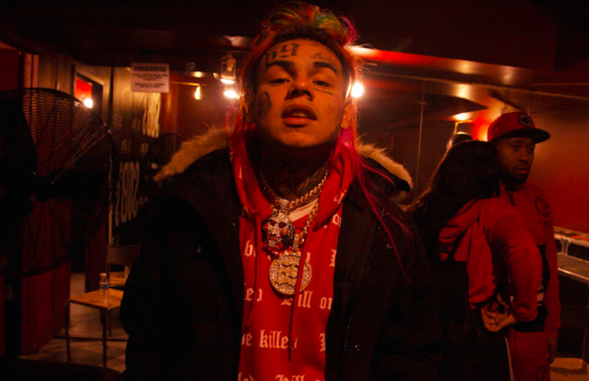 6ix9ine Accused Of Having Sexual Relationship With Underage Girl