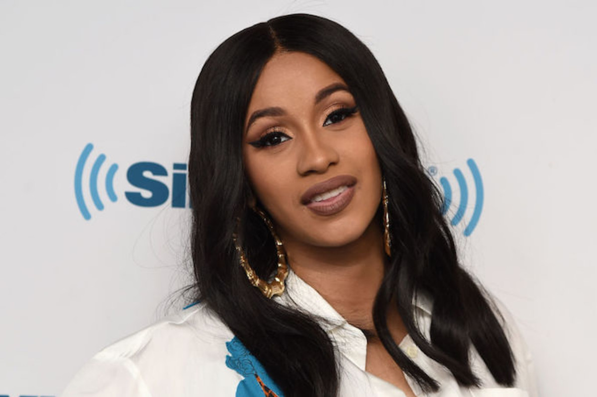 Cardi B on Mall Altercation With Fans: ‘Your Drunk Ass Shouldn’t Get ...