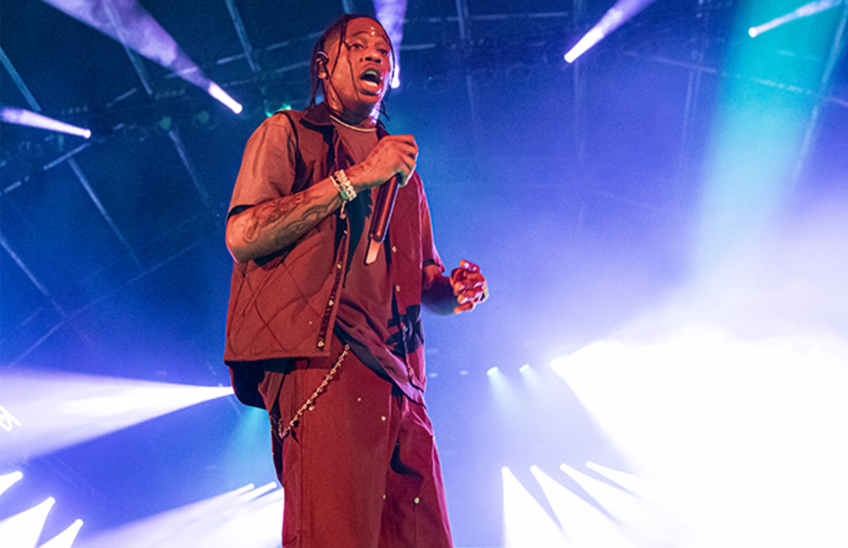 Travis Scott Injures Knee While Performing At Rolling Loud Complex