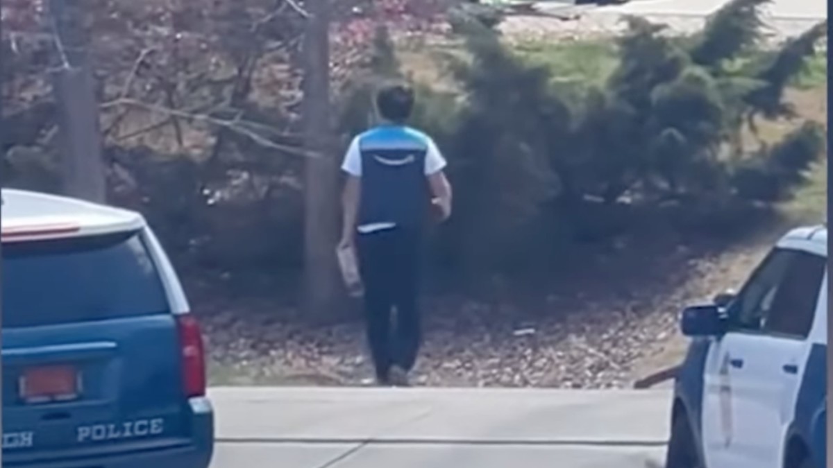 Video Shows Amazon Driver Dropping Off Package During Police Standoff