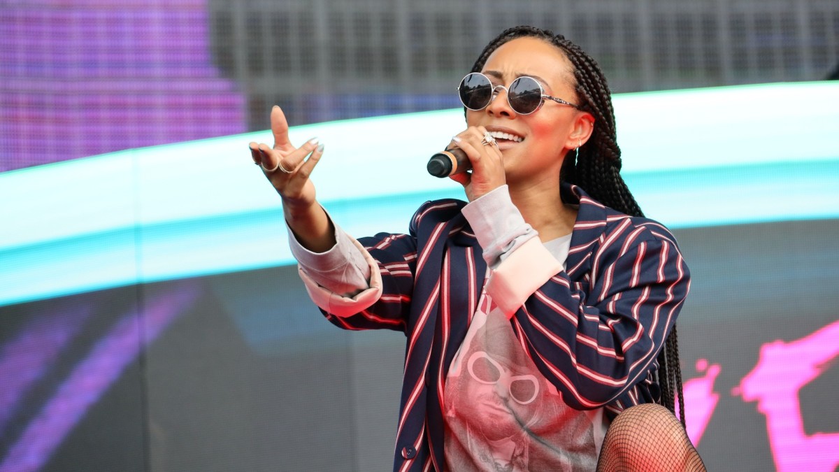 Keri Hilson Blasted For Spreading Conspiracy Theory Linking Covid
