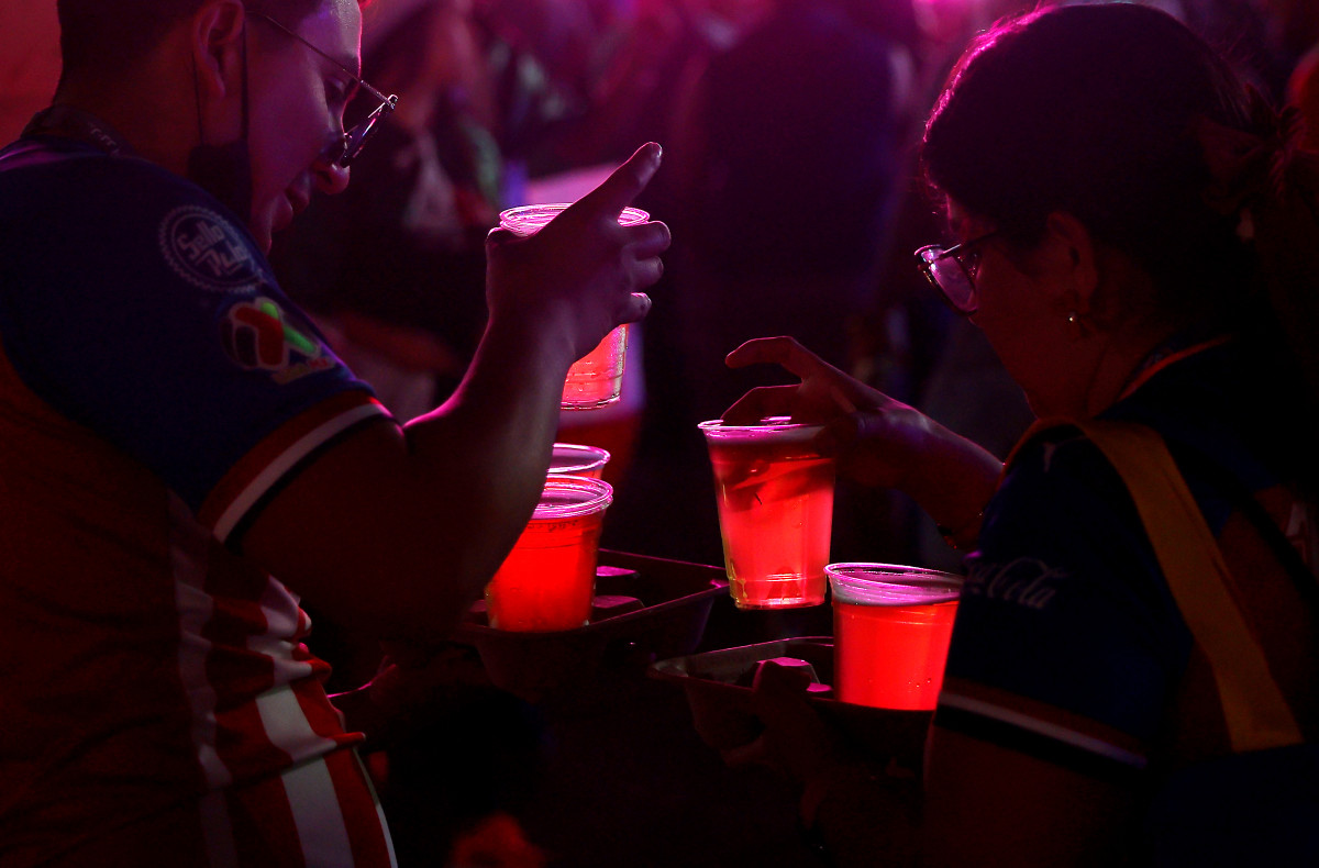 Beer and Wine Sales In Canada Hit New Low in February Complex CA