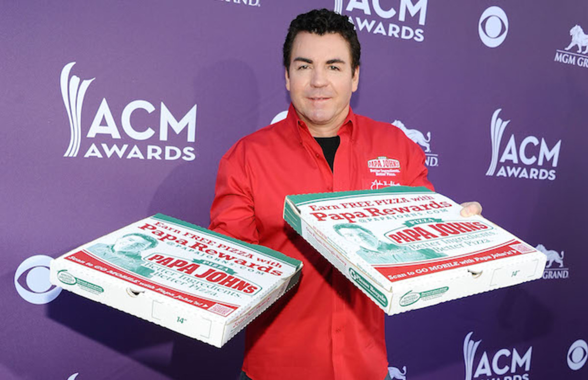 Papa John’s Founder Says ‘It Was a Mistake’ to Resign Complex