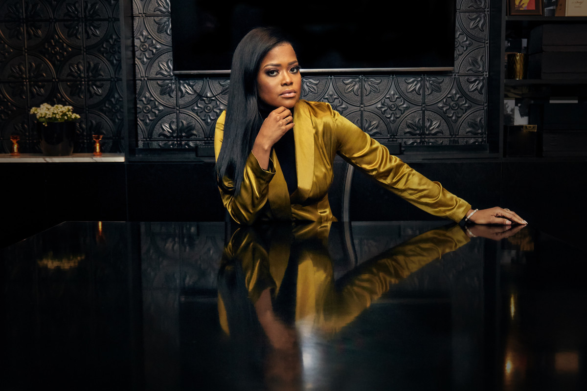 Complex Networks Announces New Show &#39;Good Looking Out&#39; Hosted by Karen Civil | Complex