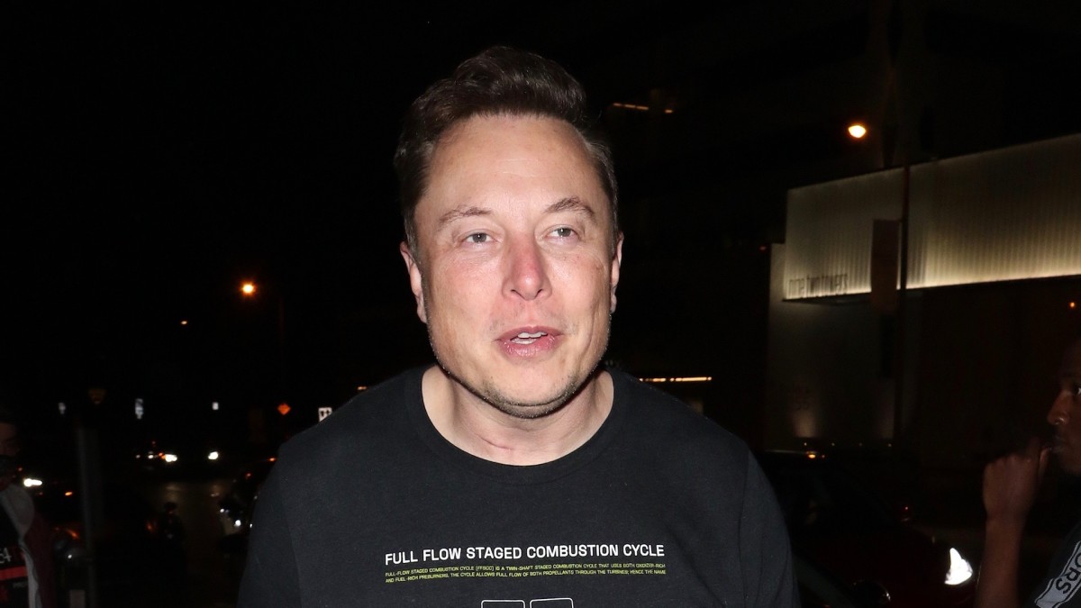 Elon Musk To Relaunch Twitter Premium Service Elon Musk Announces Relaunch Of Twitter Premium Service