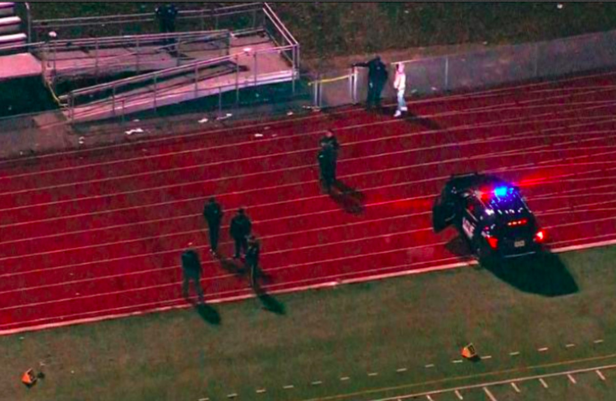 2 Injured in Shooting at New Jersey High School Football Game Complex