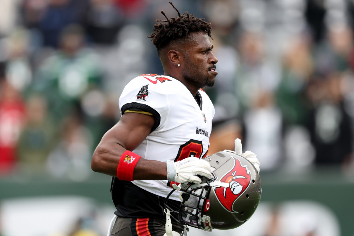 antonio brown complex legacy nfl - Antonio Brown: A Complex Legacy In The Nfl