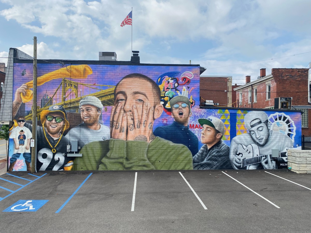 Artist Gustavo Zermeño Jr. Honors Mac Miller With Mural in Pittsburgh