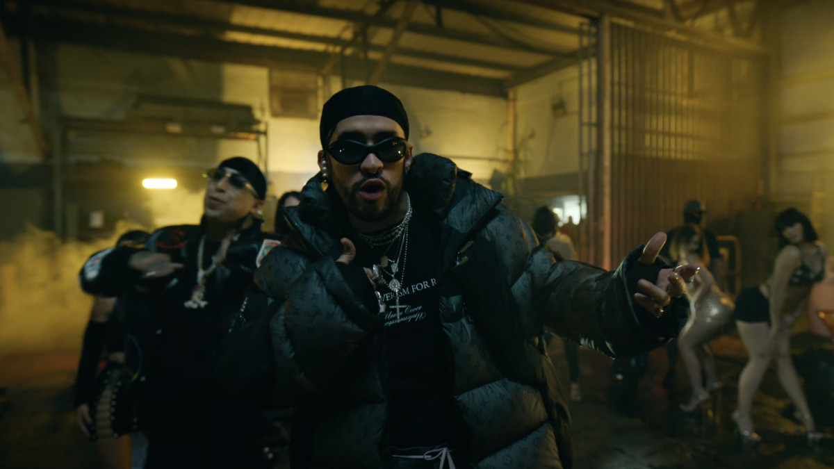 Bad Bunny and Ñengo Flow Drop Music Video for New Track ‘Gato de Noche’