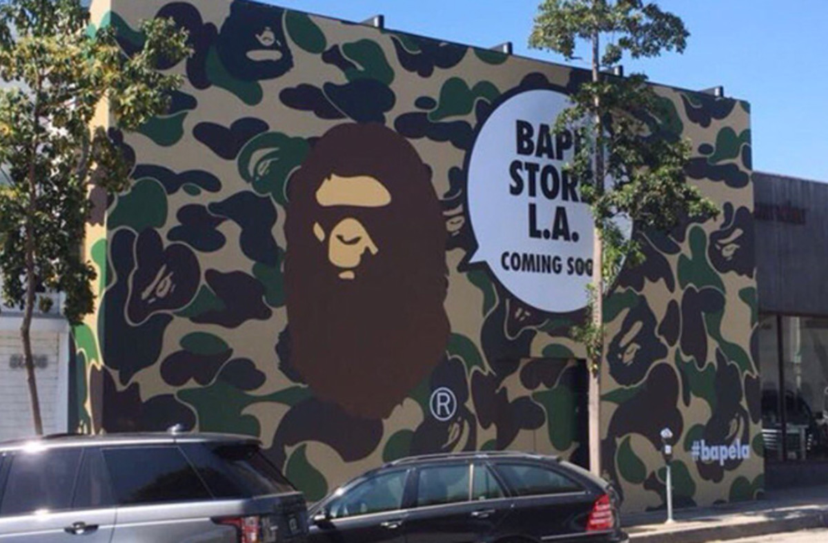 A bathing ape store Clearance