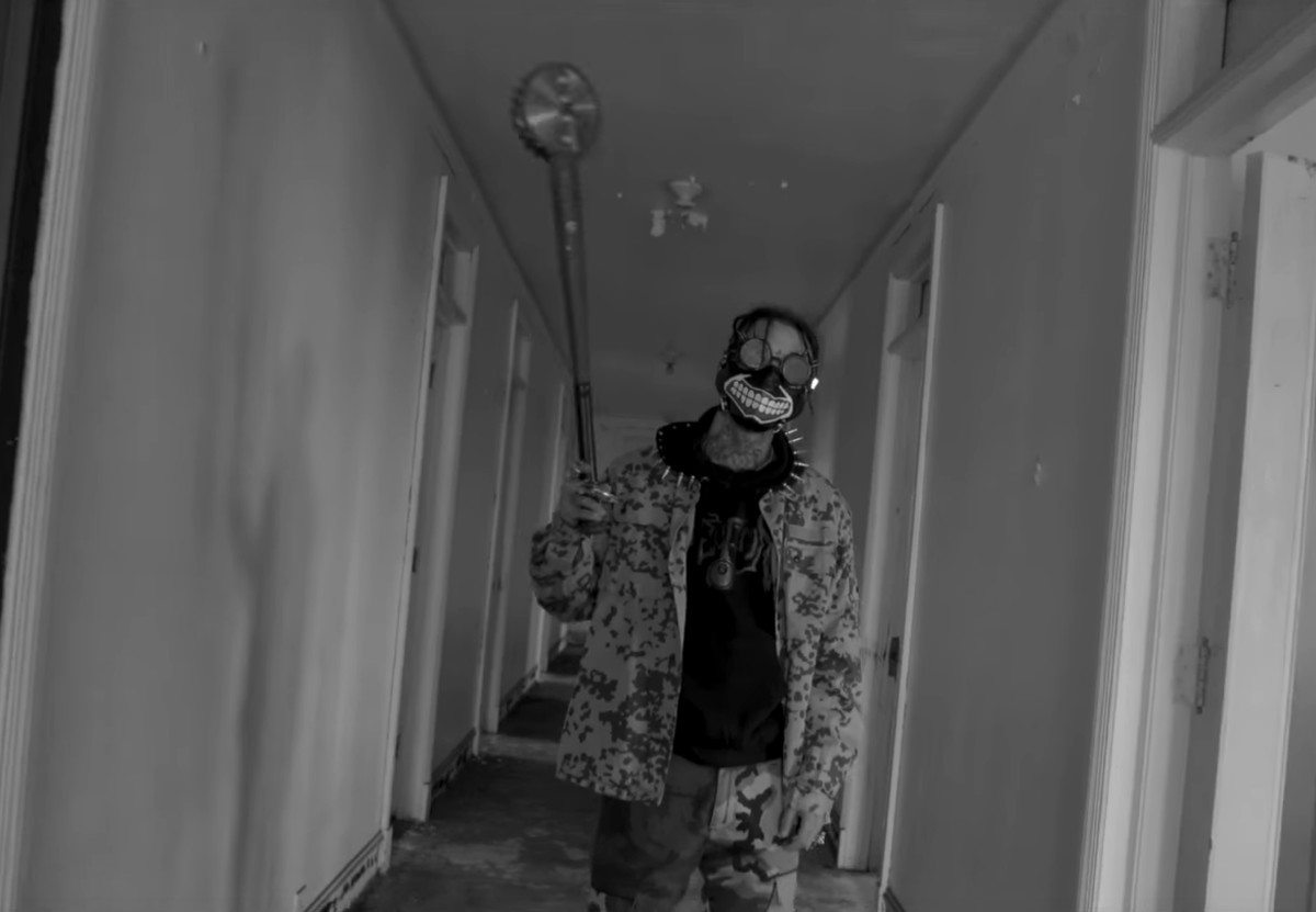 Lil Skies Shares “Lettuce Sandwich” Video, Announces Tour Complex