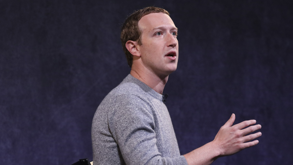 Mark Zuckerberg’s Net Worth Drops by Billions Amid Facebook Outages