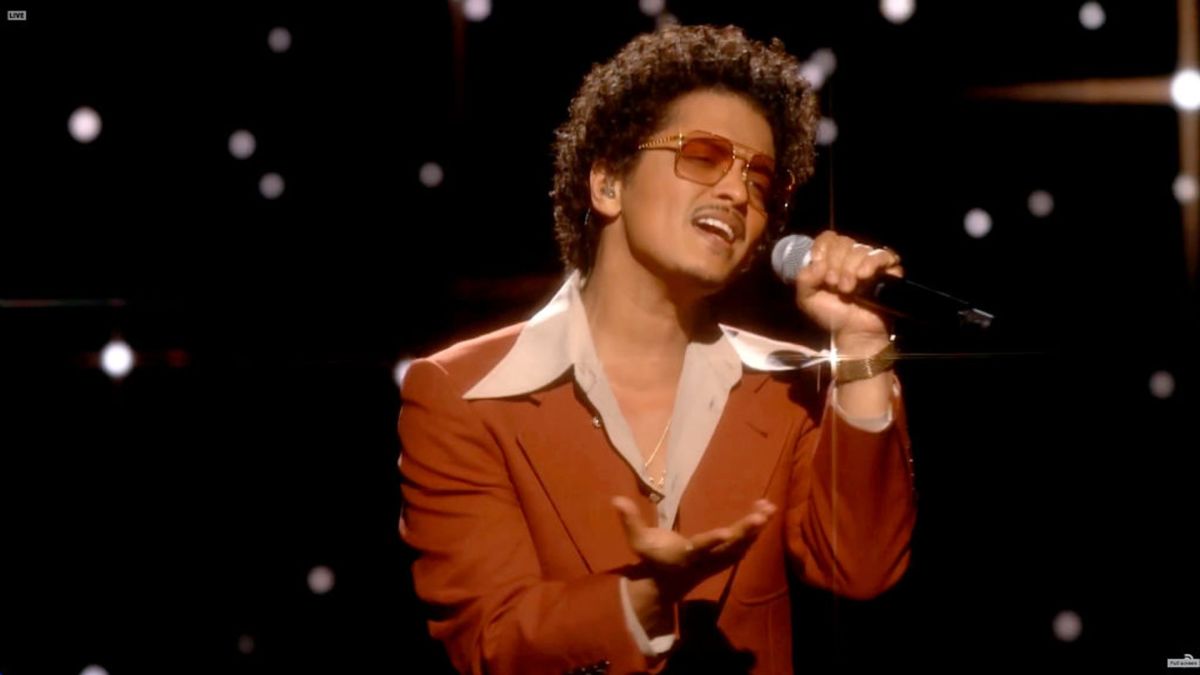 Bruno Mars Makes History As First Artist to Have 5 Diamond Certified