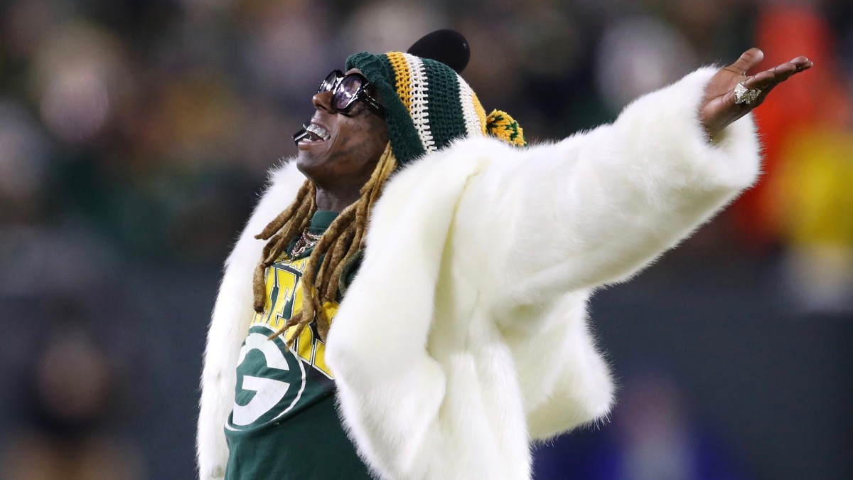 Lil Wayne Unleashes Green And Yellow Green Bay Packers Theme Song Complex