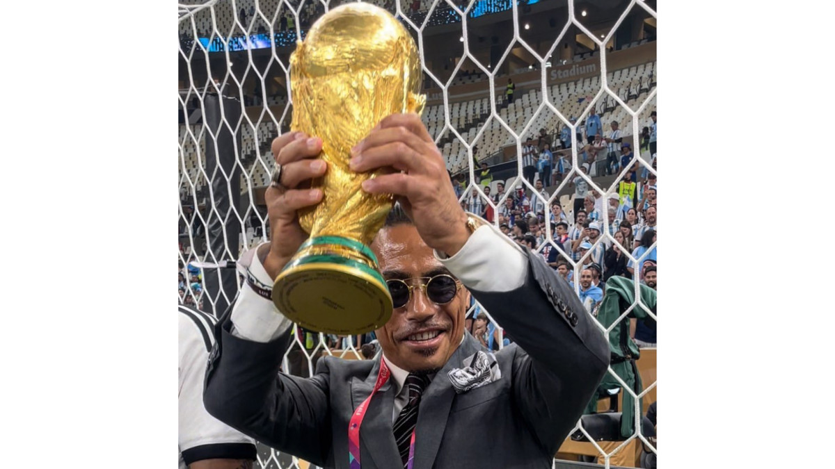 Rolling Loud Says Salt Bae Is Banned From 2023 Los Angeles Festival