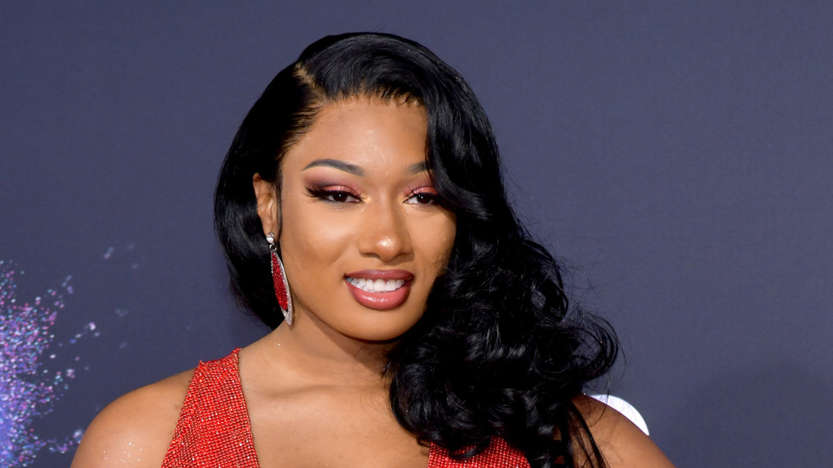 New Report Alleges Tory Lanez 'Fired the Shots' at Megan ...