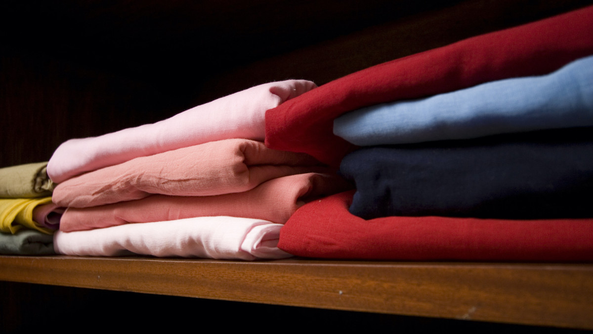 Team Behind Hulu S Fyre Fraud To Work On Doc About Clothing
