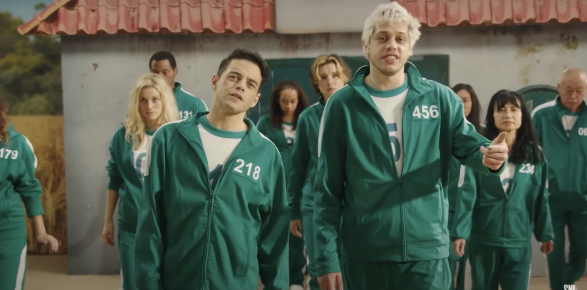 Rami Malek and Pete Davidson Take on ‘Squid Game’ in ‘SNL’ Sketch Complex