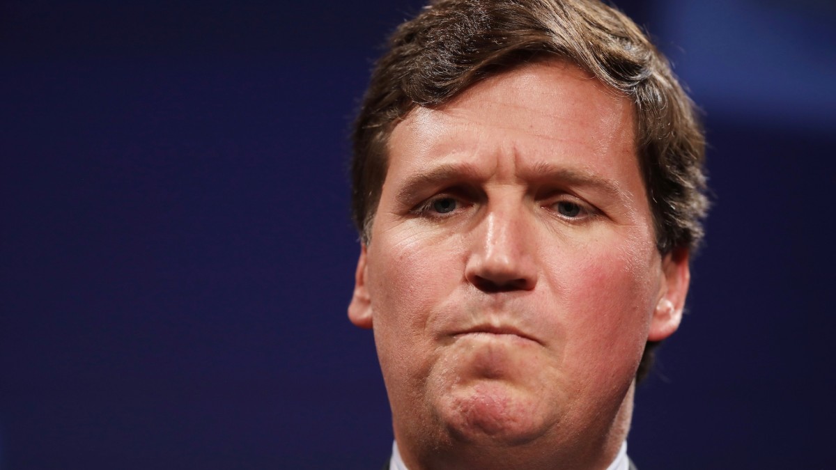 Tucker Carlson Writer Resigns From Fox News After Posts Were Exposed Online | Complex