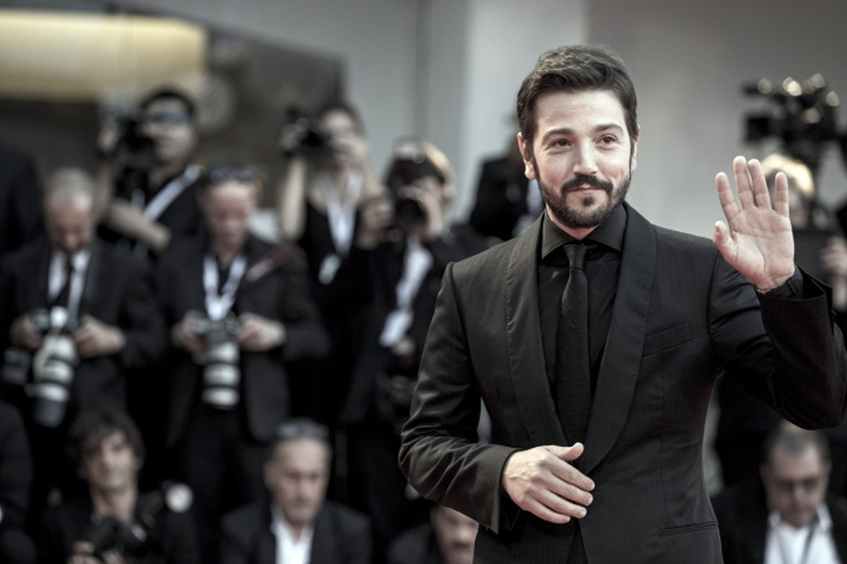 Star Wars Live Action Streaming Series To Star Diego Luna Complex