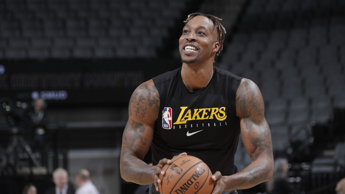 Dwight Howard Makes Fan S Night With Surprise Instagram Lives Conversation Complex