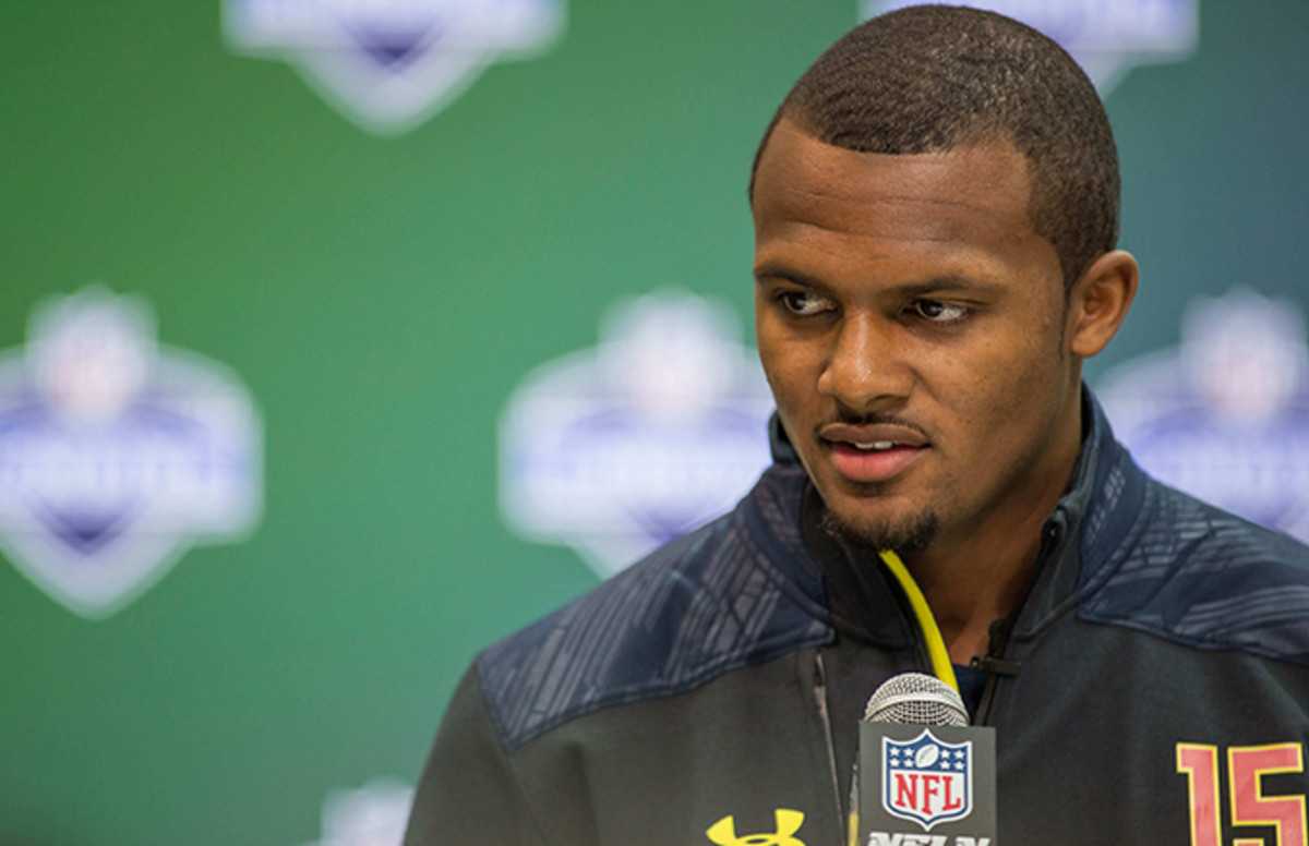 Alabama Bar Apologizes After Patrons Pressured Deshaun ...