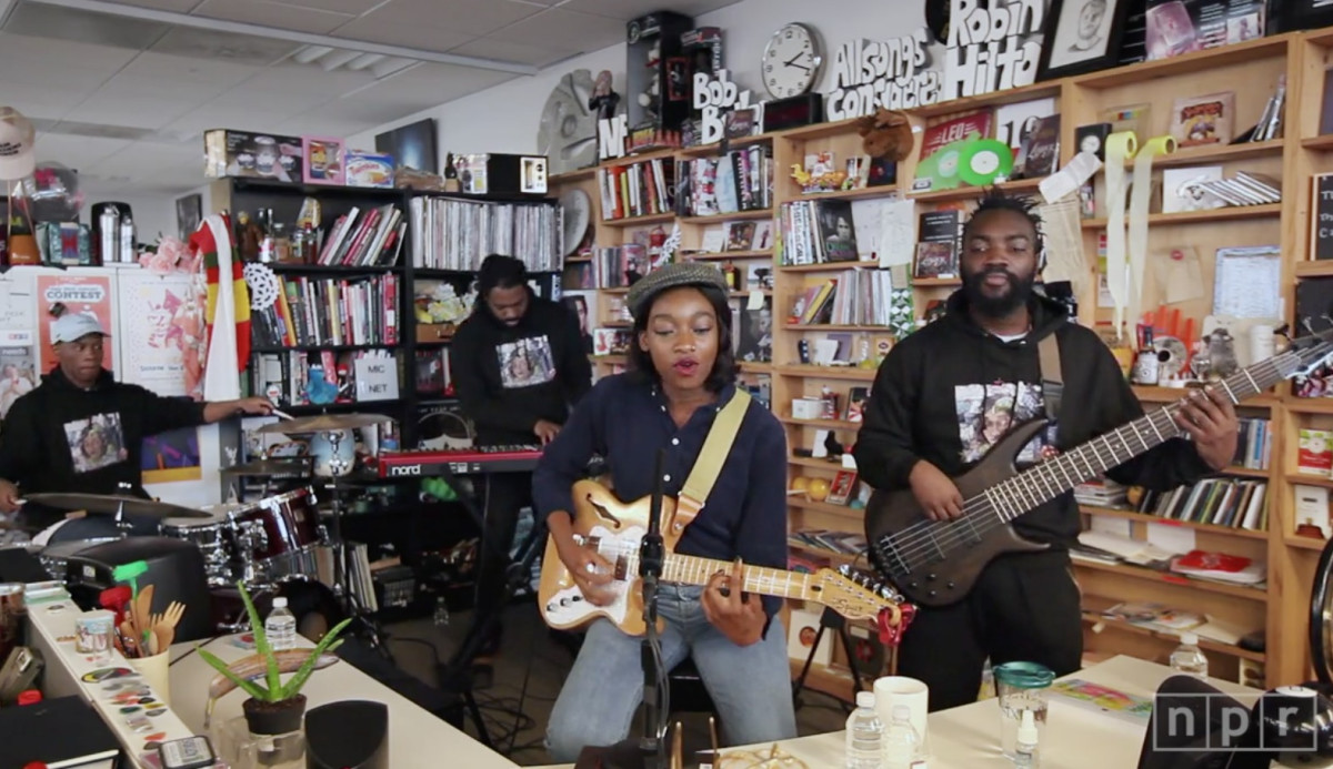 Watch Little Simz Deliver a Smooth ‘Tiny Desk’ Performance Complex