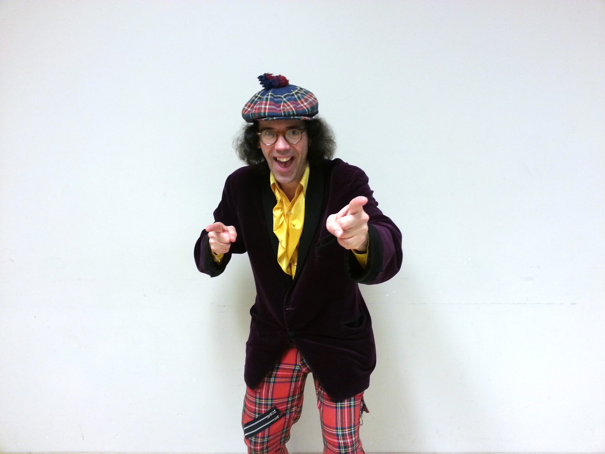 An Interview With Nardwuar | Complex