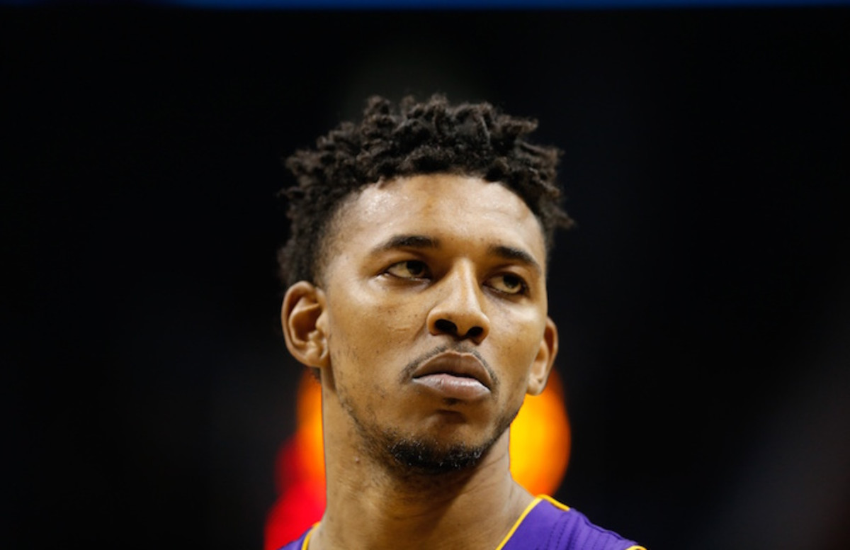 Nick Young Signs One-Year Deal With Warriors, Old Tweet of Him Bashing