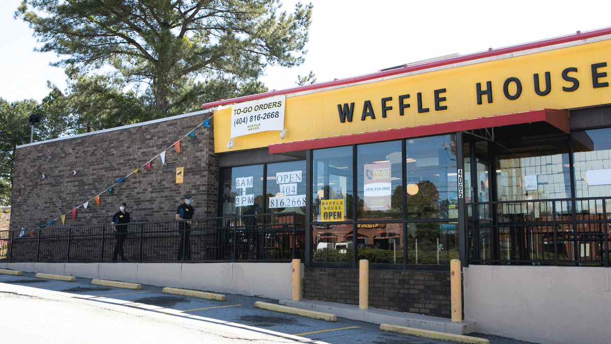Waffle House Regular Allegedly Shoots Cook Over Mask Policy Complex