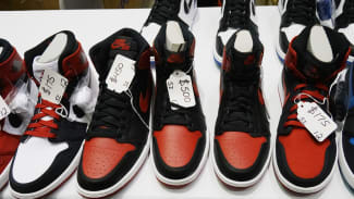Sneaker Con 2016 Air Jordan 1 'Banned'