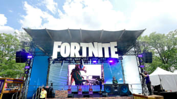 Gamers Are Convinced A Travis Scott Fortnite Concert Is Happening Soon Complex