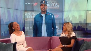 Wendy Williams Faints On Live Tv After Becoming Overheated In