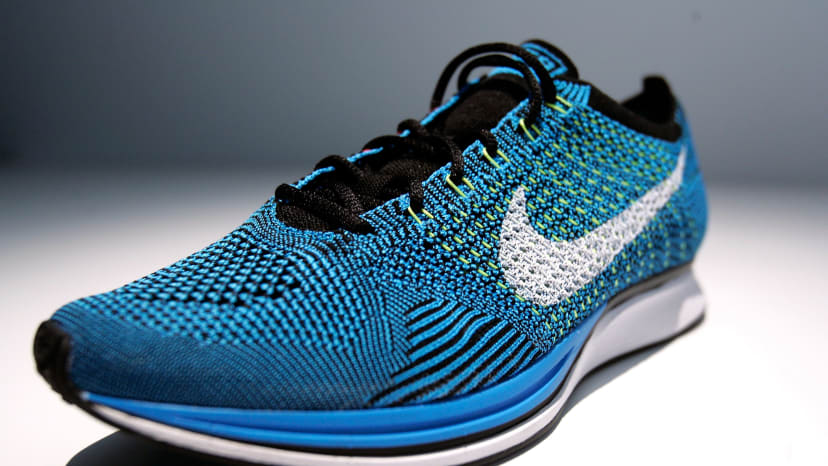 how to clean white flyknits