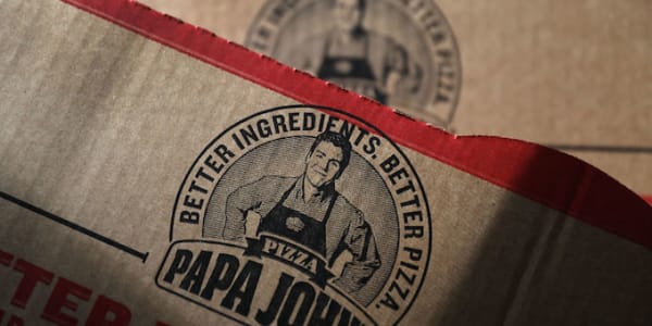 Papa John S Founder Accused Of Sexual Harassment Creating Toxic Workplace Complex