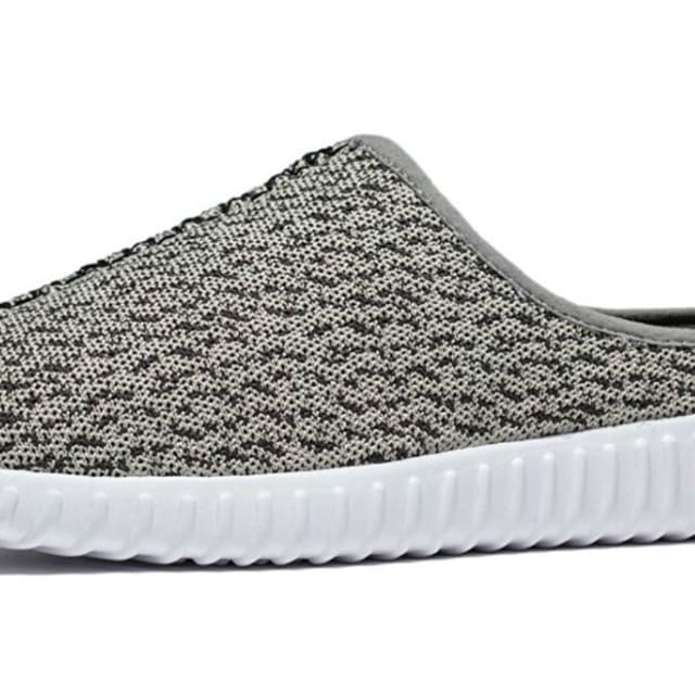 Yeezy Slippers Complex
