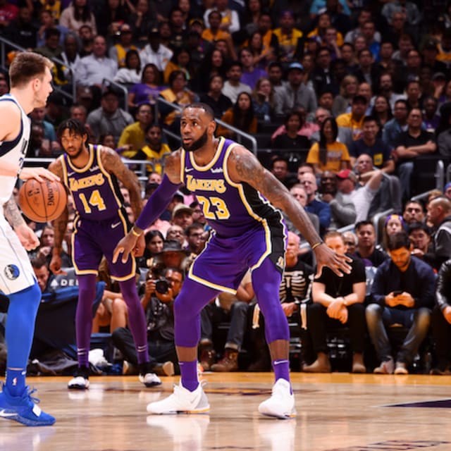 Mavs' Luka Doncic Gets LeBron's Autographed Jersey After ...