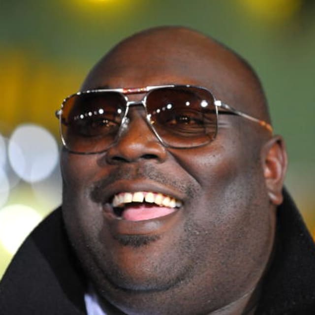 Faizon Love Says 'White People Built' Dave Chappelle | Complex