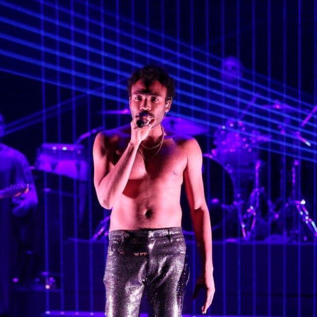 Childish Gambino Gets Funky During "Redbone" Performance on 'Fallon