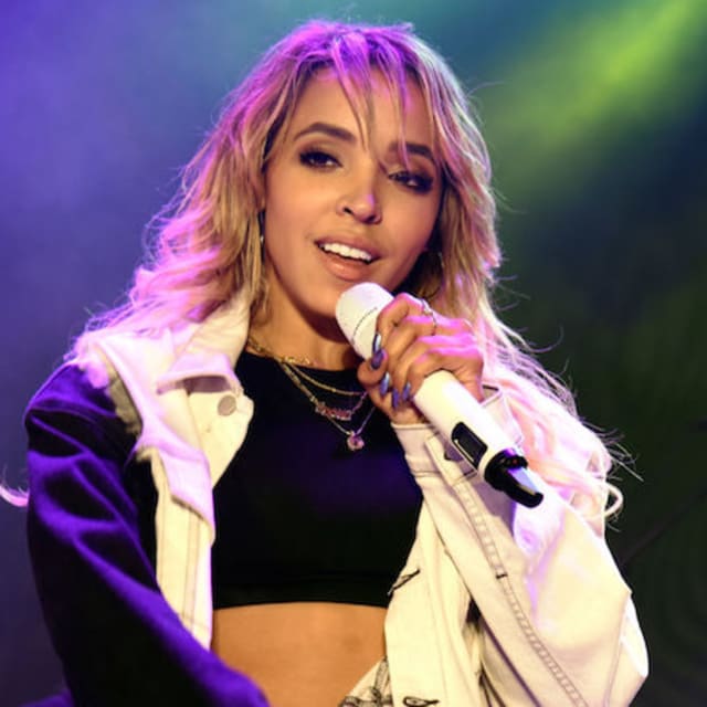 Tinashe and Ben Simmons Confirm Dating Rumors | Complex