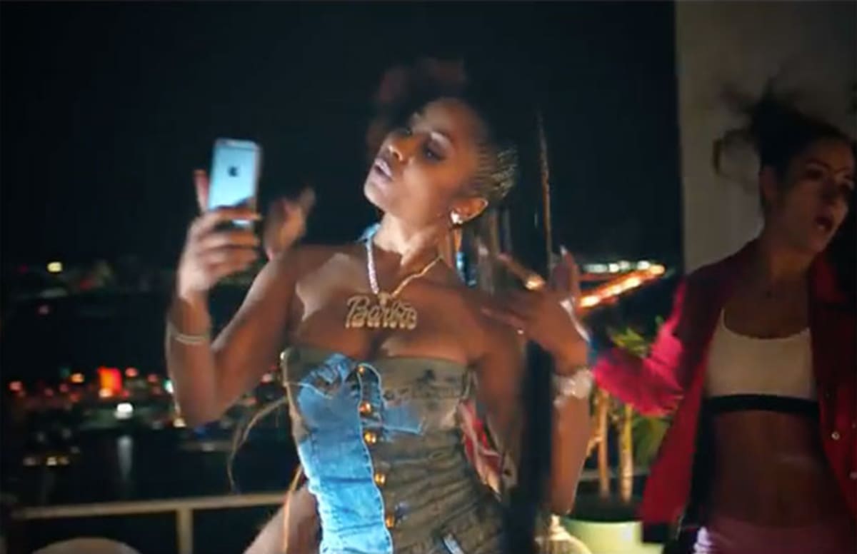 Watch Major Lazer S New Video For Run Up F Nicki Minaj And Partynextdoor Complex