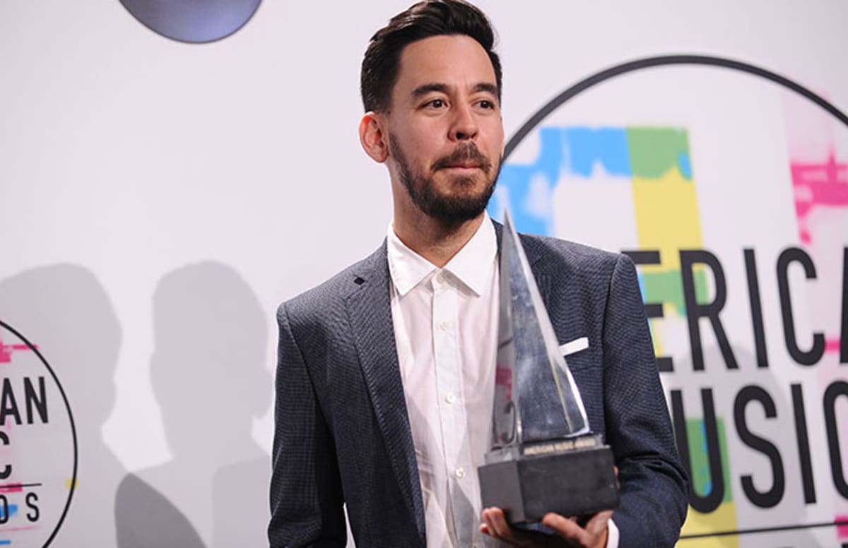 Linkin Park's Mike Shinoda Announces Solo Album Inspired by Chester Bennington | Complex1200 x 776