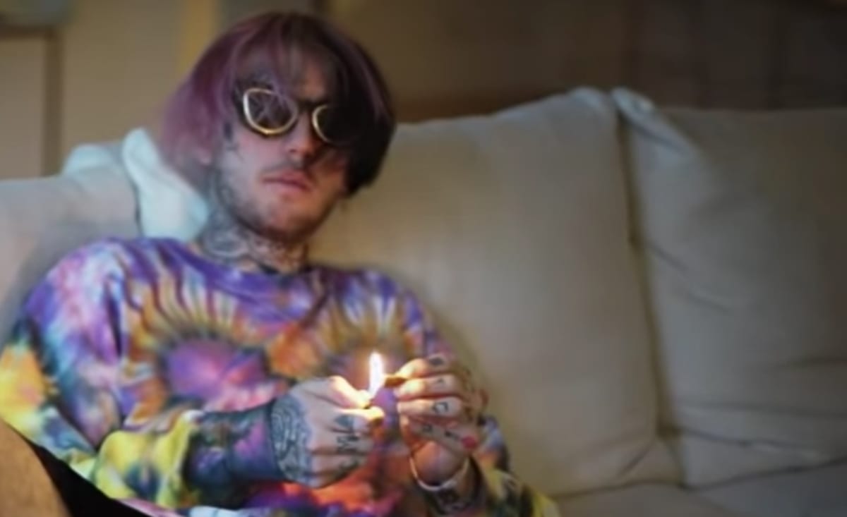 Here S The Video For Lil Peep S 16 Lines Complex