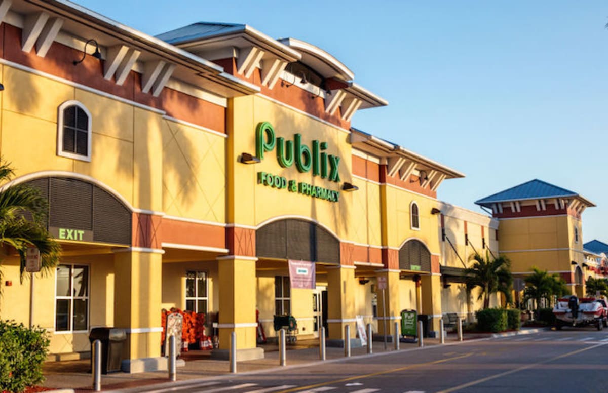 Grocery Store Publix Censored 'Summa Cum Laude' Graduation ...