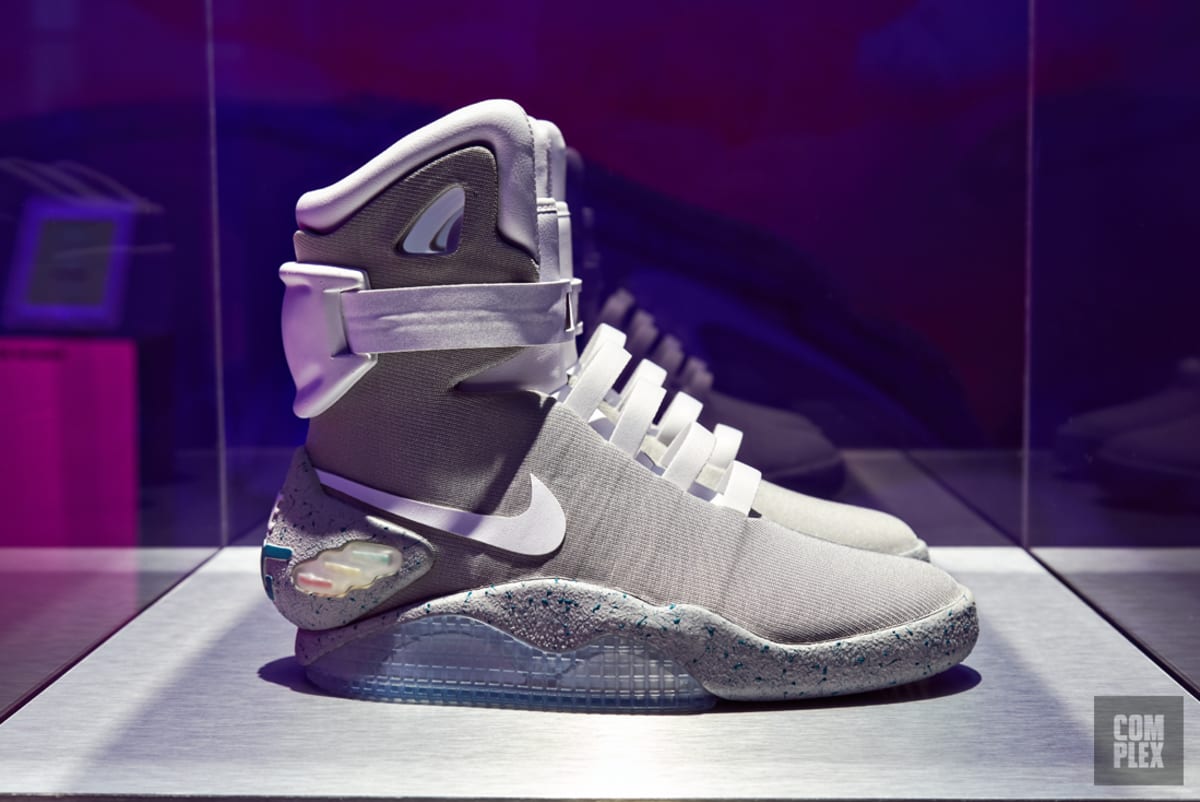 nike mag trainers