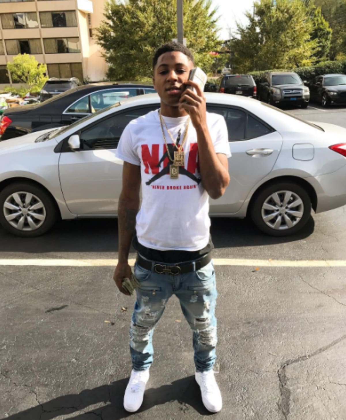 nba youngboy instagram selfie standing